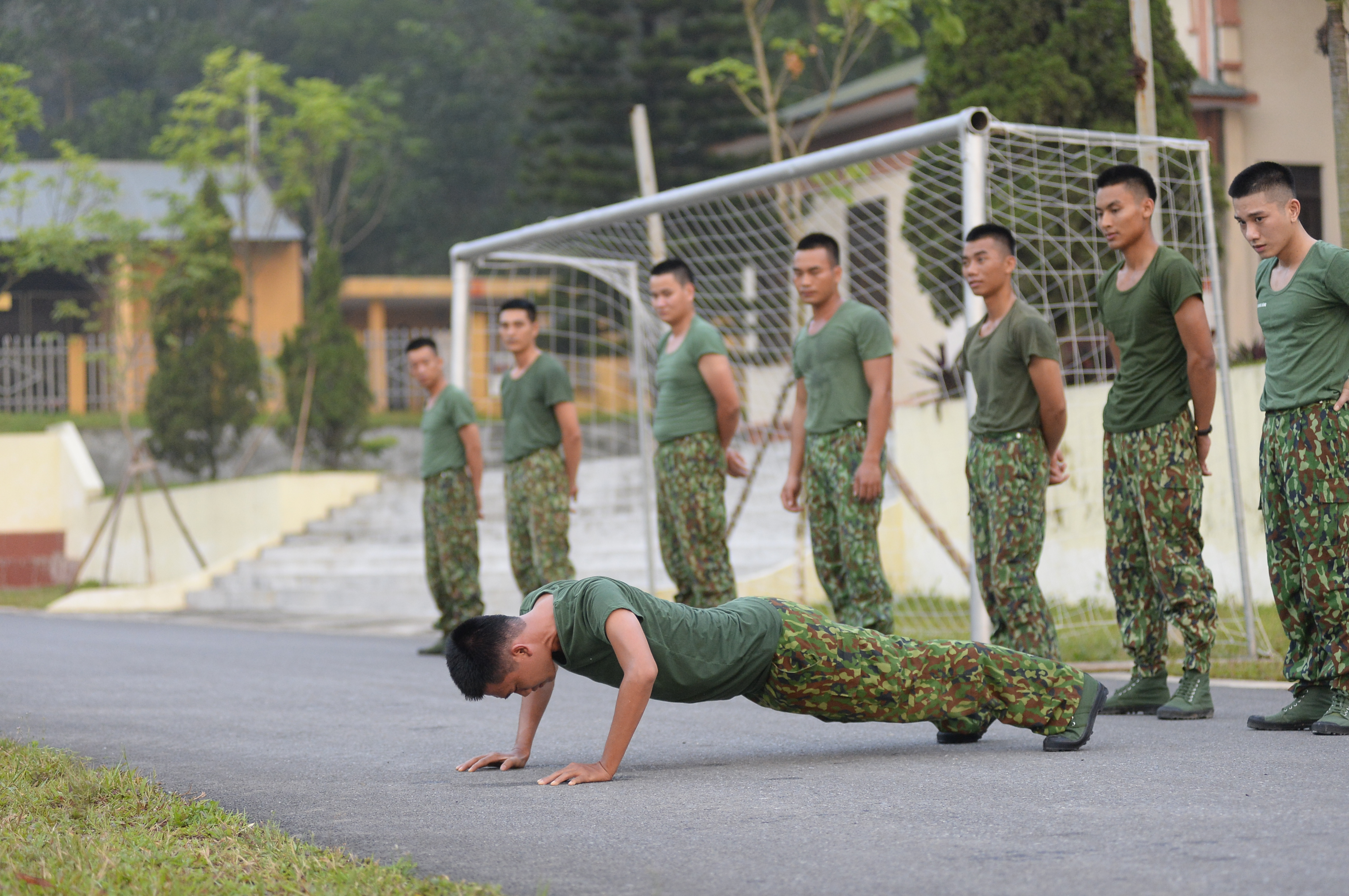 Tập 2: Sao nhập ngũ - Xuân Nghị đuối sức, Đại Nhân lộ điểm yếu